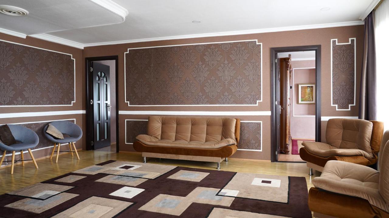 Apartment Shafi 8 Tbilisi Bagian luar foto