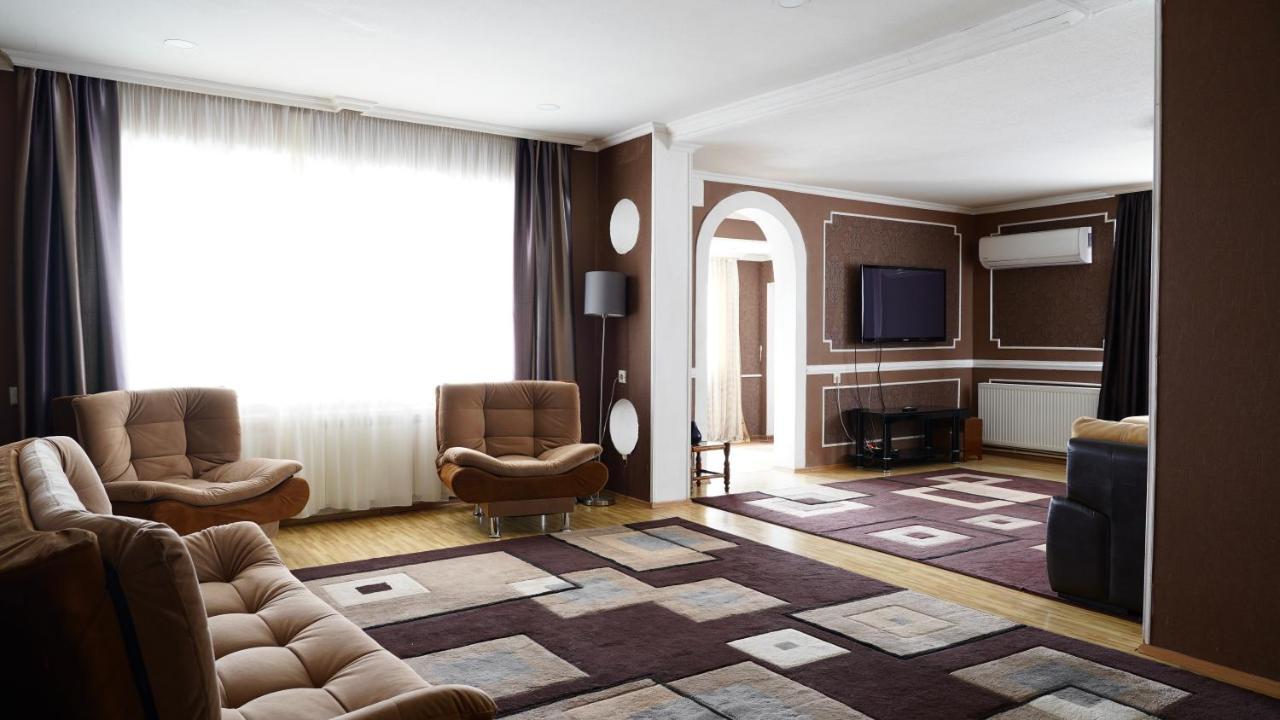 Apartment Shafi 8 Tbilisi Bagian luar foto