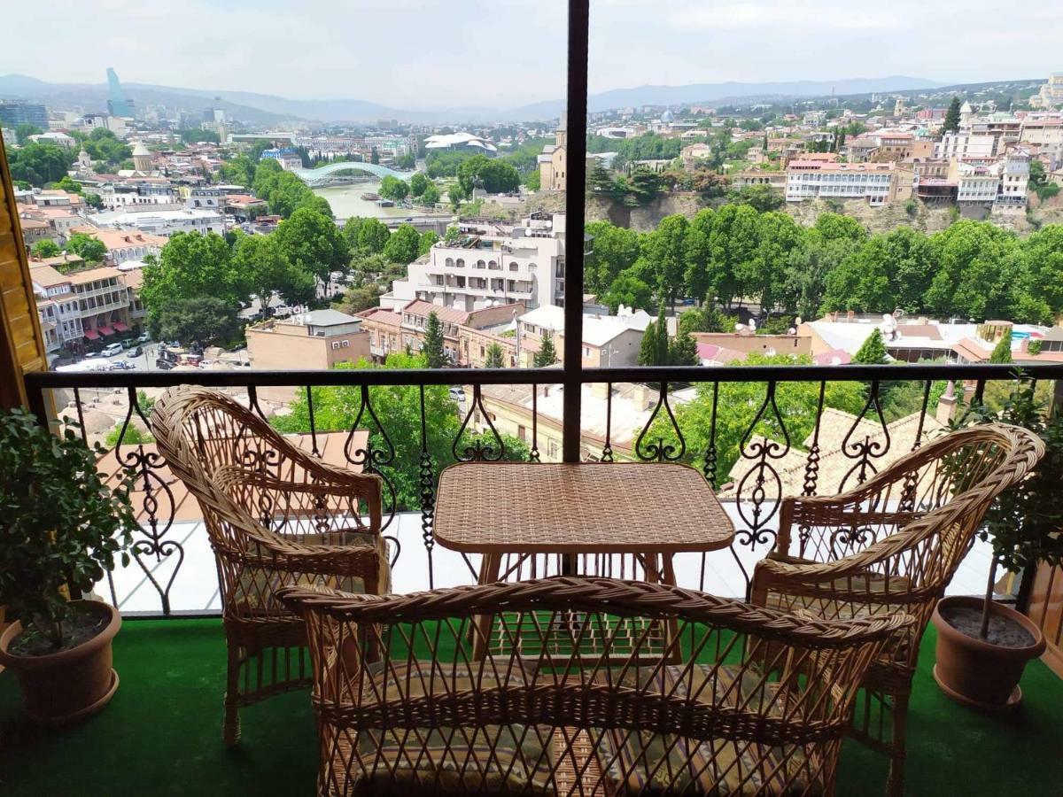 Apartment Shafi 8 Tbilisi Bagian luar foto